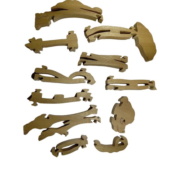 Pomeranian Dog Wooden Scroll Jigsaw Puzzle Figurine Art Wood USA Signed By Maker - Picture 3 of 5